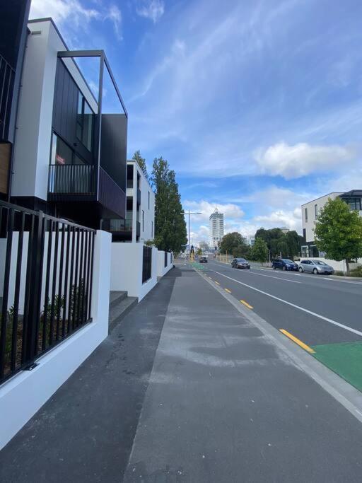 Modern Central Living Christchurch Exterior foto